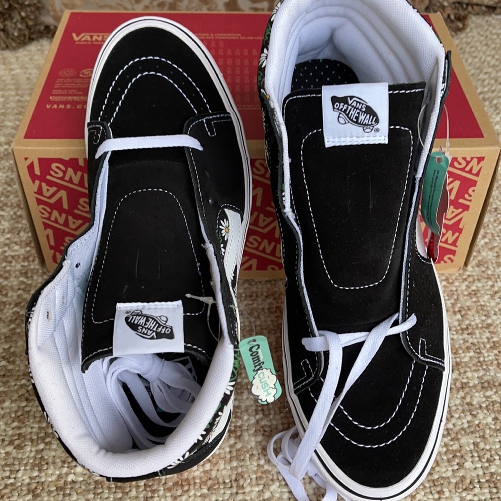 Vans Comfycush Sk8-Hi Scribble Flower Daisy/BlackM - Picture 13 of 16